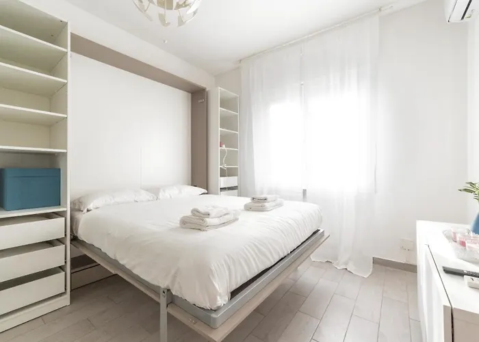 Guesthost - Piazza Tripoli Bright Lejlighed Milano